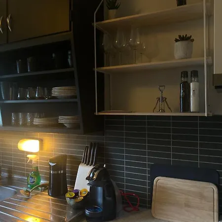 アパート Leilighet Loft Visnes ストリン